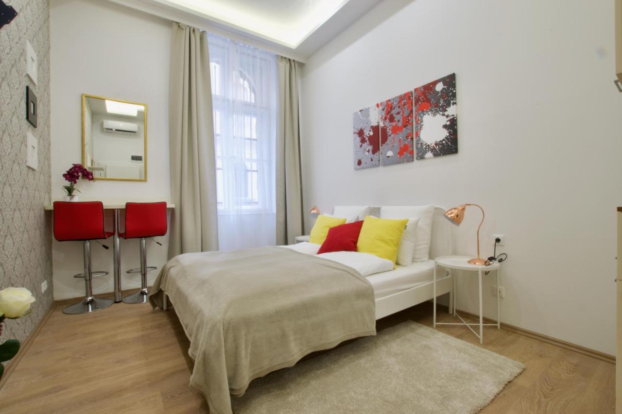 St King 11 By Hi5 Apartments Budapest Esterno foto